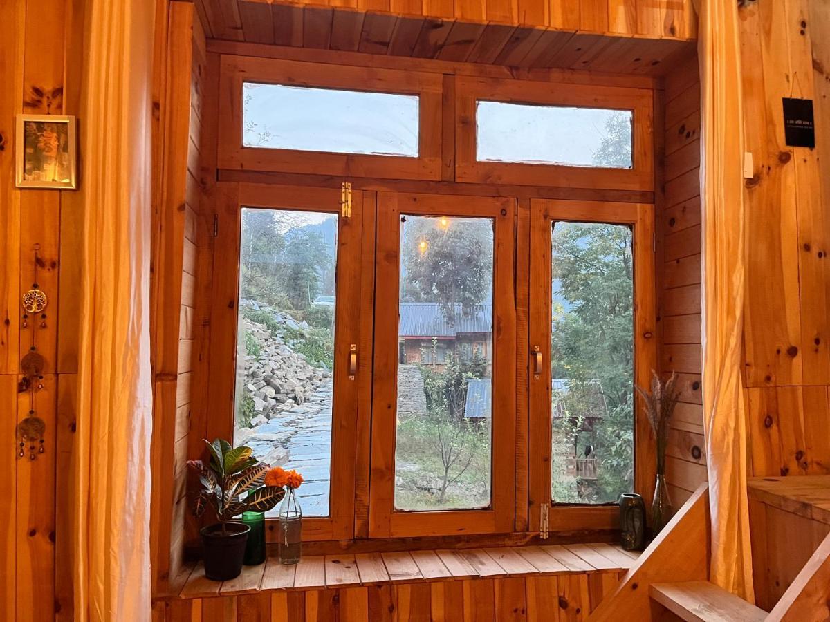 Nebula Nook Cottages Jibhi ภายนอก รูปภาพ