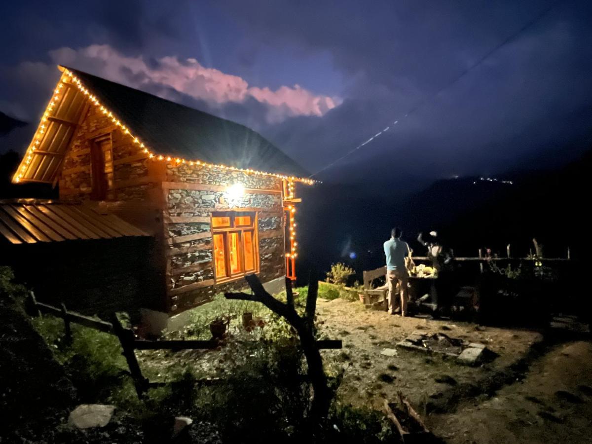 Nebula Nook Cottages Jibhi ภายนอก รูปภาพ